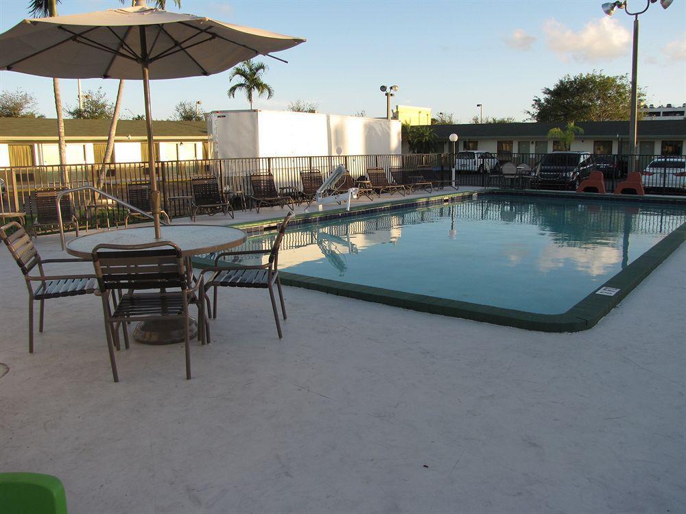 Budget Host Inn Florida City Bagian luar foto