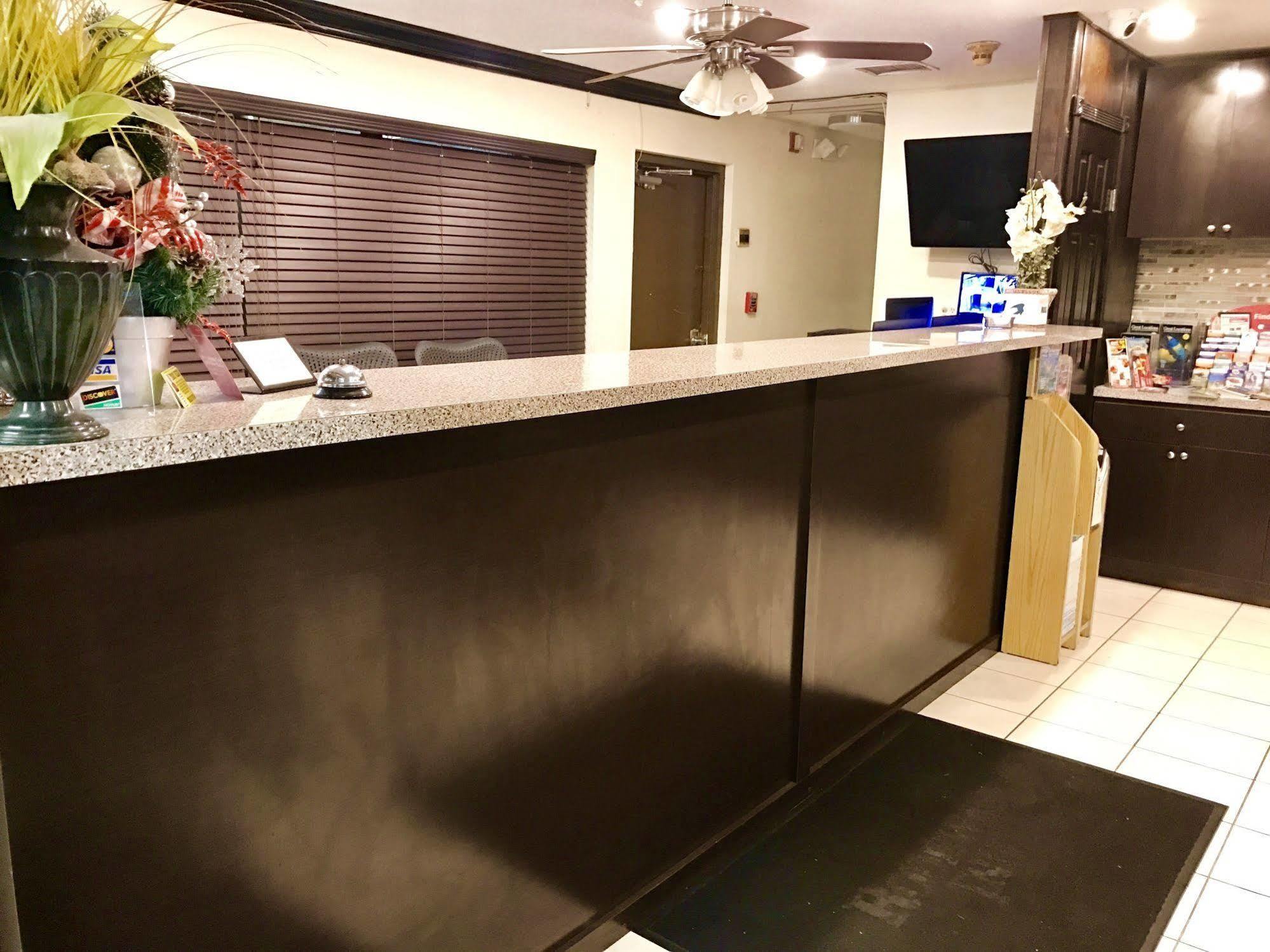 Budget Host Inn Florida City Bagian luar foto
