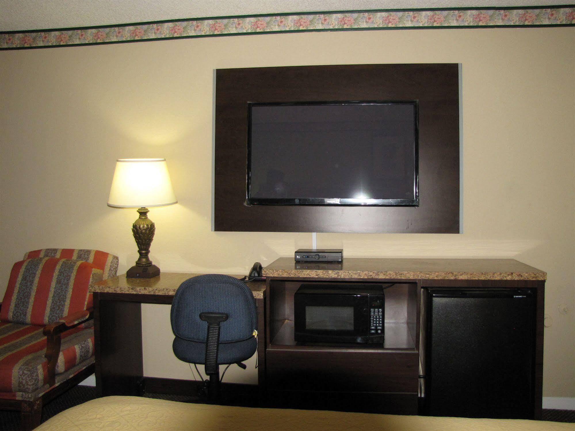 Budget Host Inn Florida City Bagian luar foto